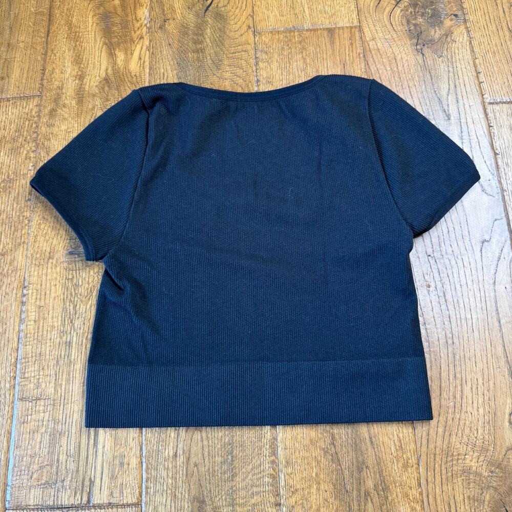 Lot of 2 Wild Fable Seamless Crop Top Ribbed Knit Scoop Neck Sz S Brown Black - Picture 7 of 7